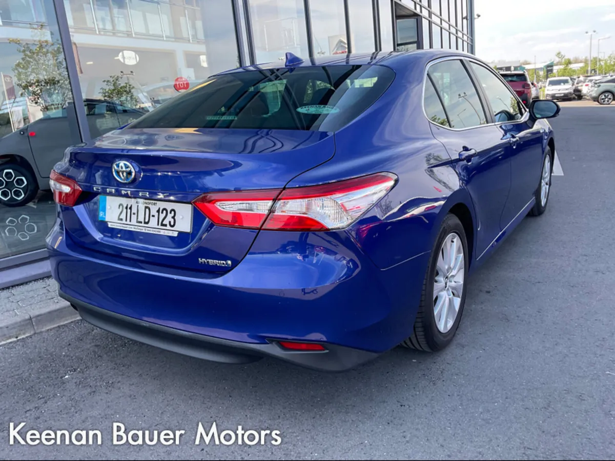 Toyota Camry HYBRID SOL 4DR AUTO - Image 2