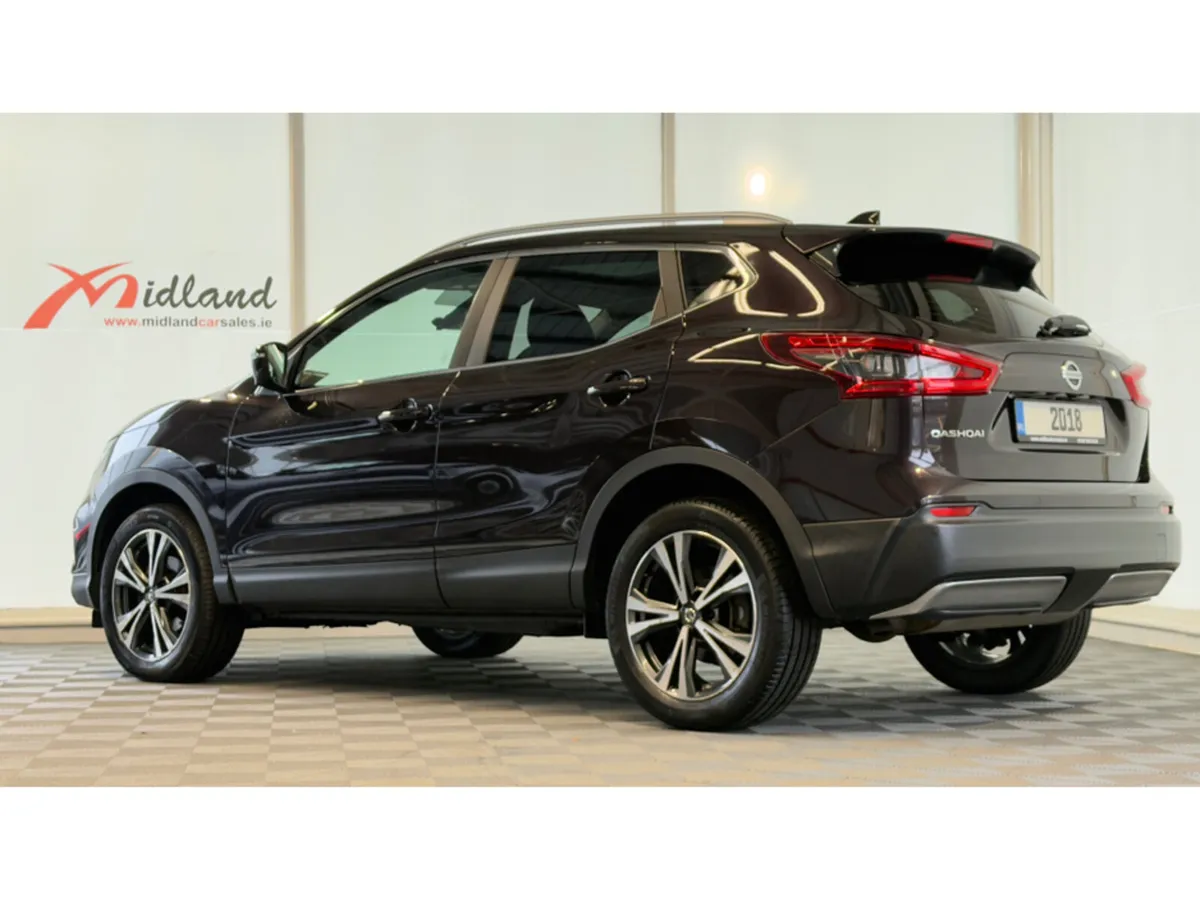 Nissan Qashqai *Low Kms* Beautiful SUV * - Image 2