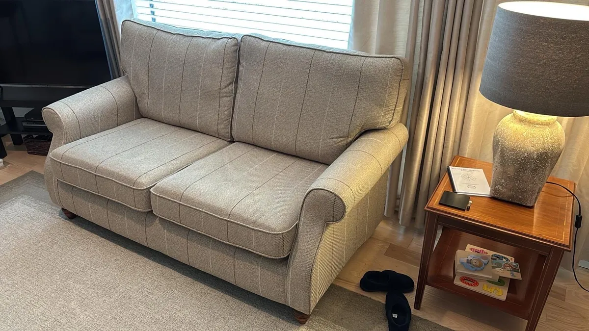 2 two seater sofas - Image 3