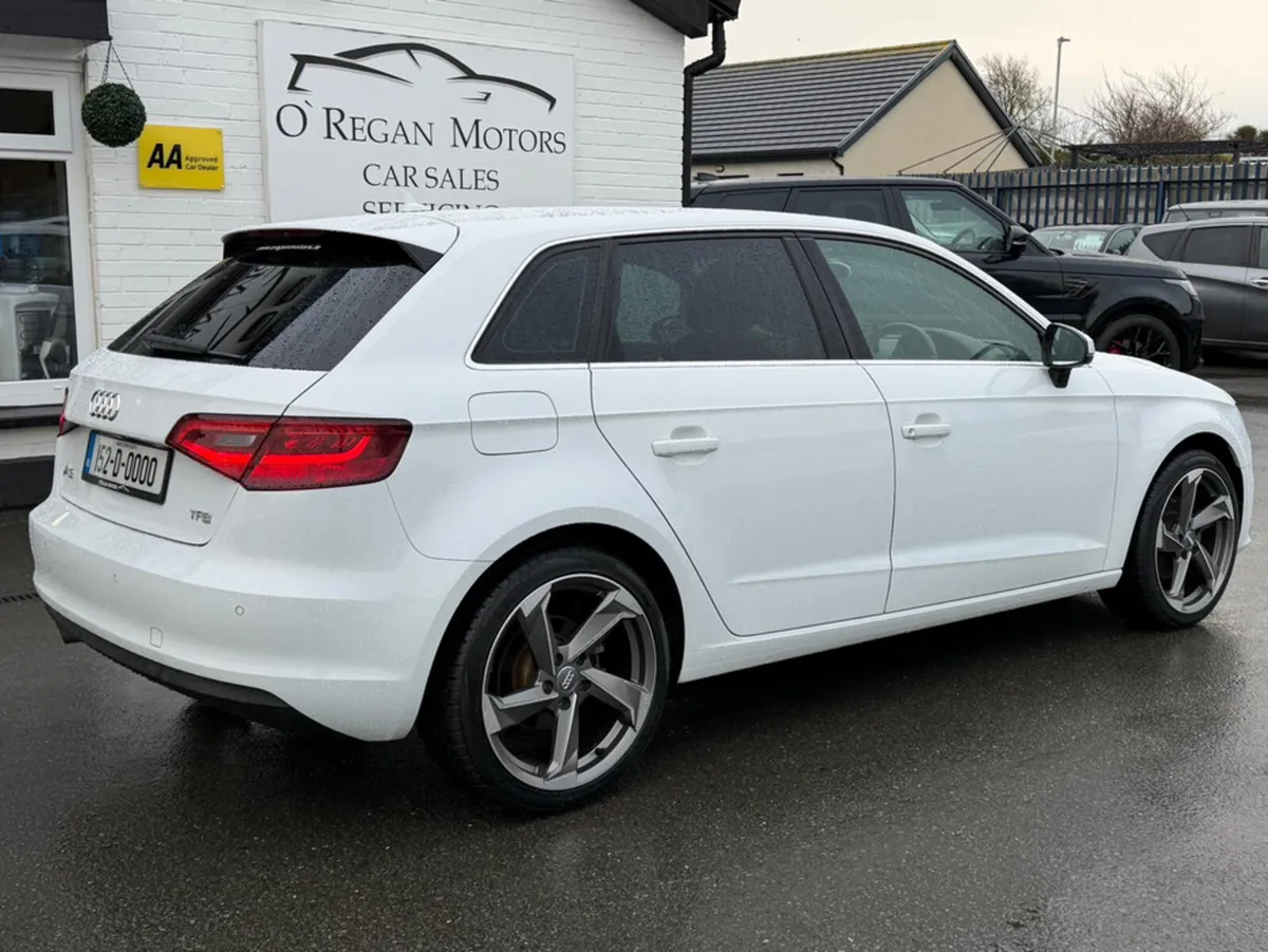 Audi A3 1.4 TFSI SE TECHNIK 5DR - Image 3