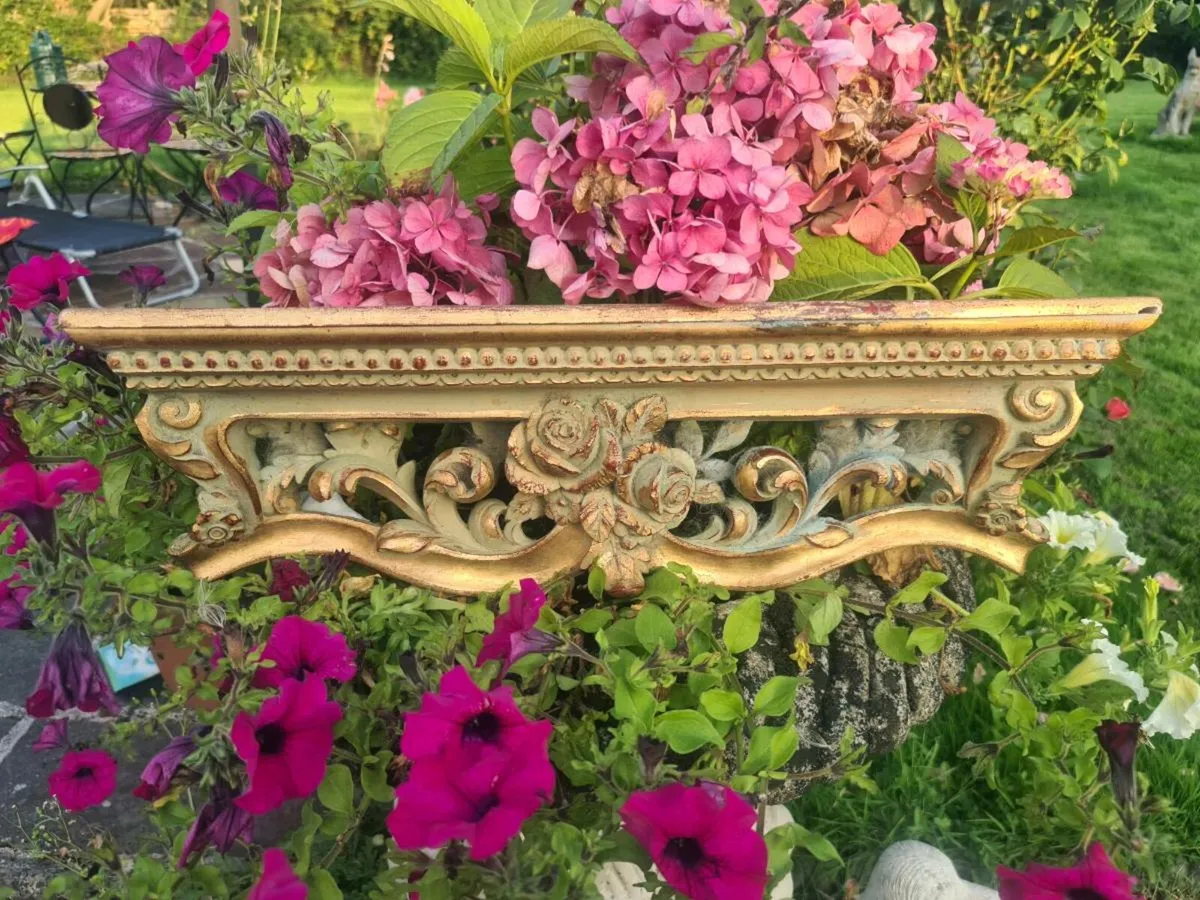 Rococco gilt shelves POSTAGE AVAILABLE - Image 4