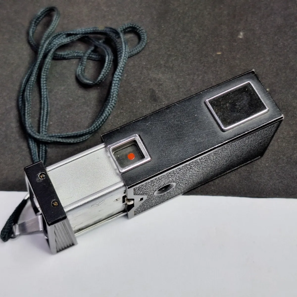 Kiev 30M Vintage USSR Soviet Subminiature Pocket F - Image 2