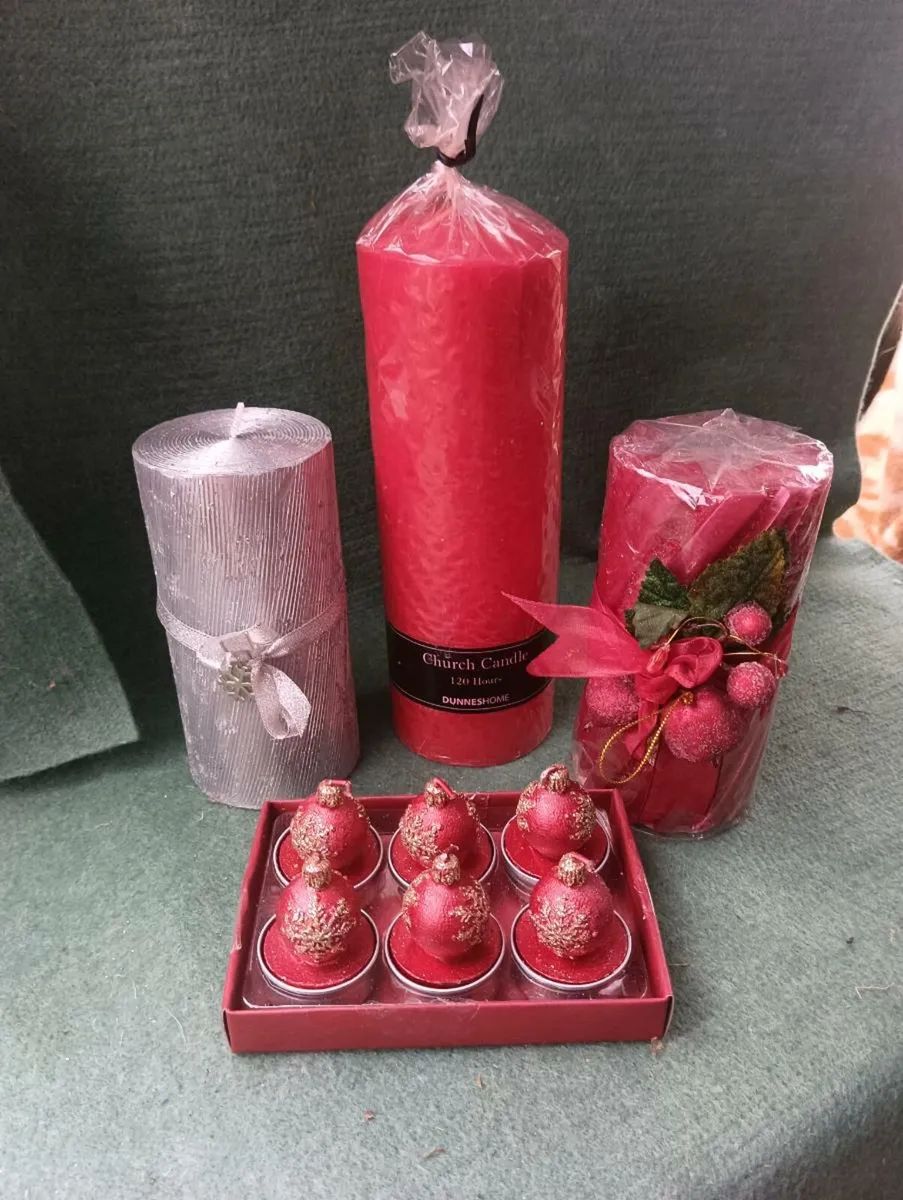 Christmas time,all new need gone 10 euro - Image 2