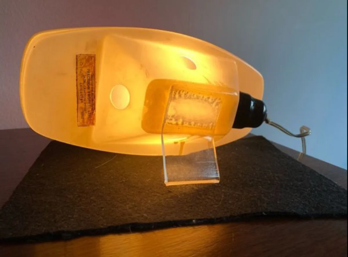 Vintage Electric Shoe Sign - Image 3