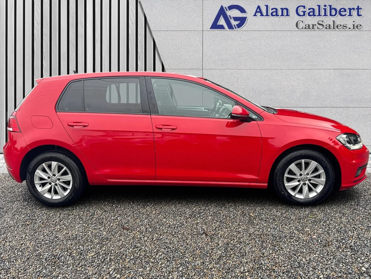 Volkswagen Golf TRENDLINE 1.6 TDI MANUAL 5SPEED 5D - Image 3