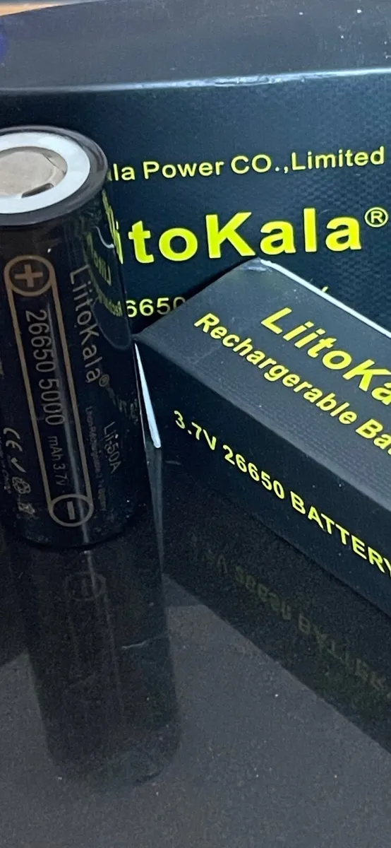 Lithium batteries 3.7 V 26650 - Image 1