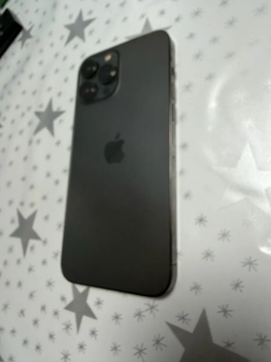 iPhone 13 Pro Max - Image 1