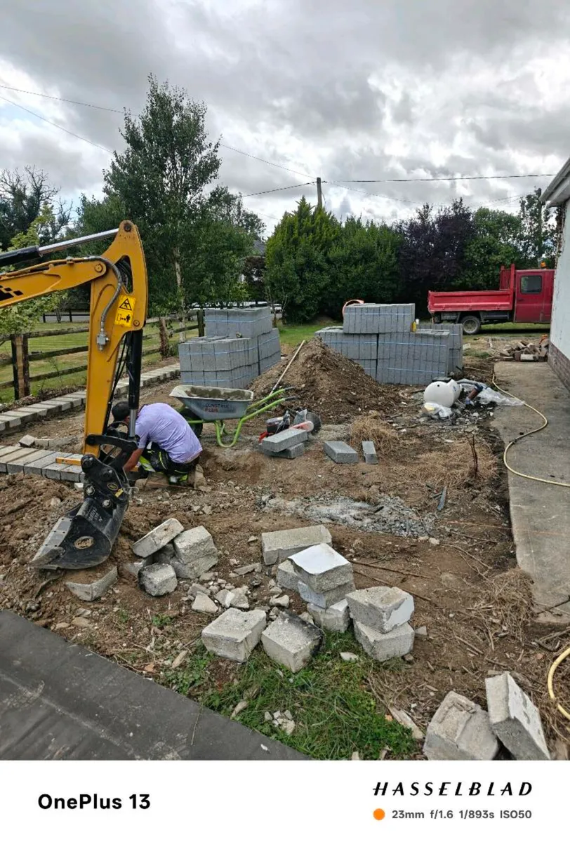 Mini digger for hire with driver - Image 4