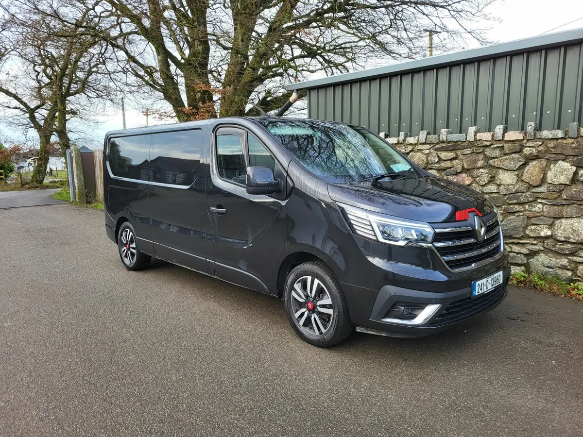 Renault Trafic 2024 - Image 1