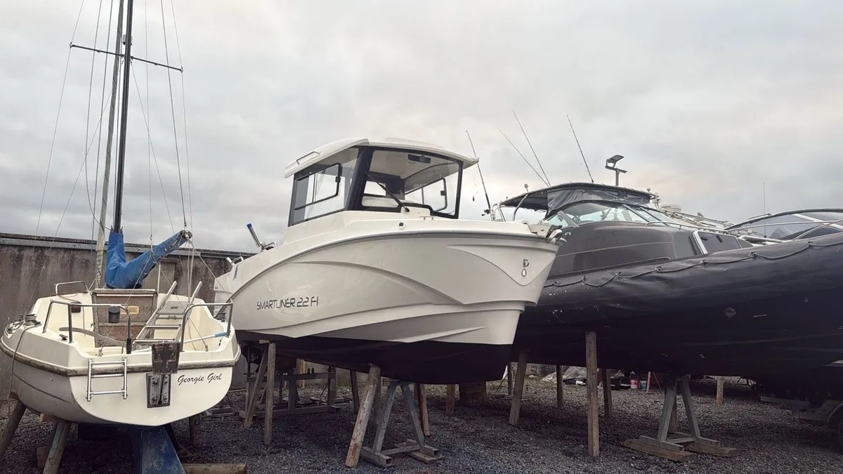 Smartliner 22 FI - Image 3