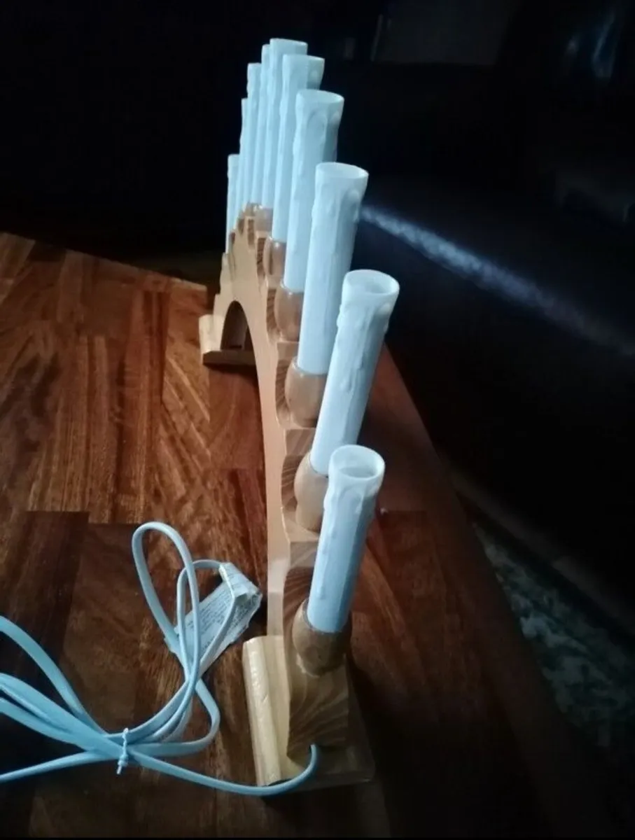 Christmas Wooden Candle Bridge Arch - Image 2