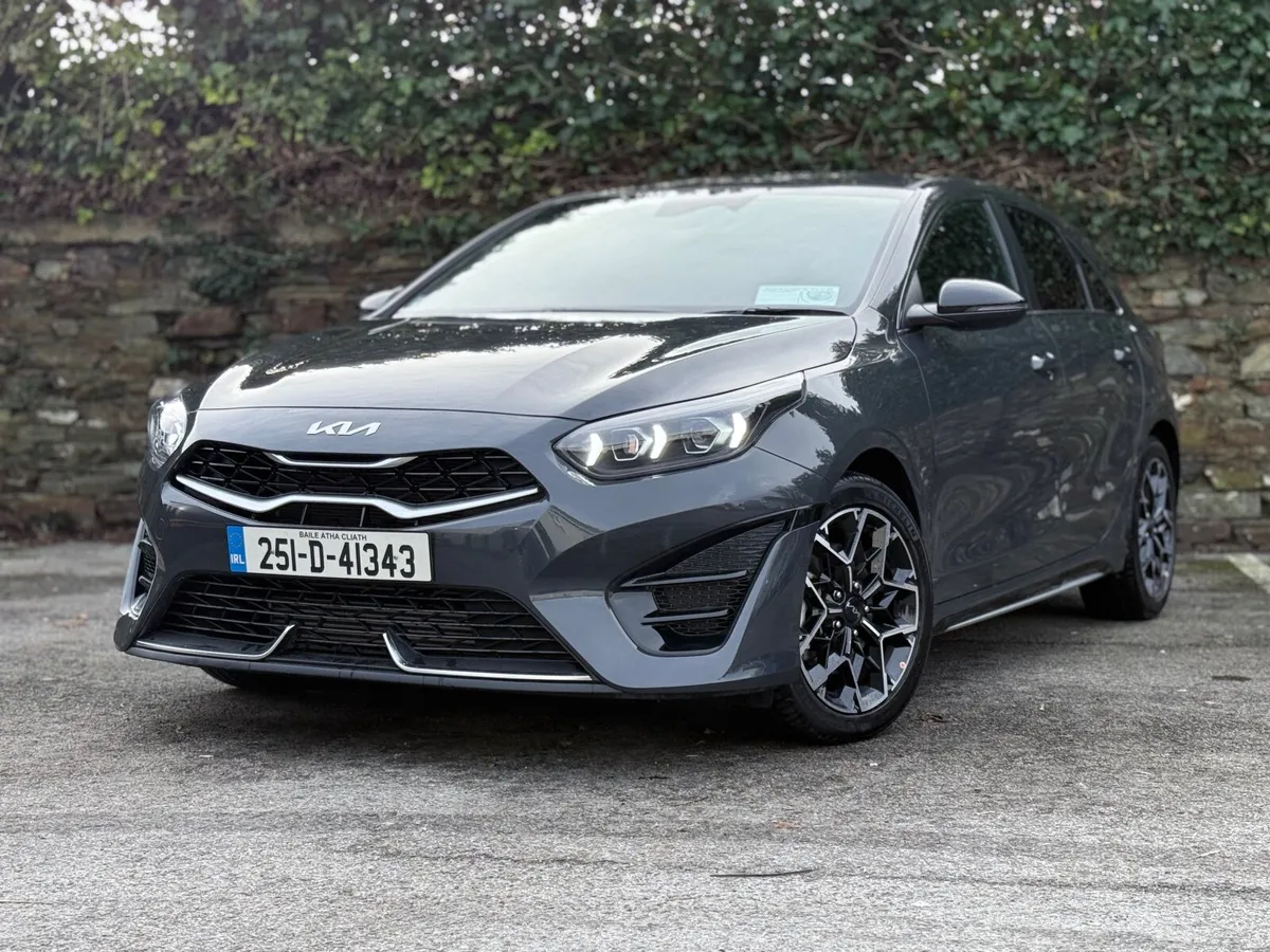 Kia Ceed 2025 - Image 1
