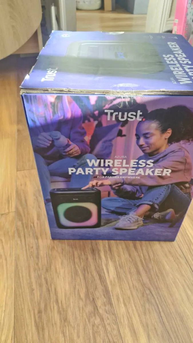 Azura Wireless Party speaker
Wireless RGB-illumina - Image 3