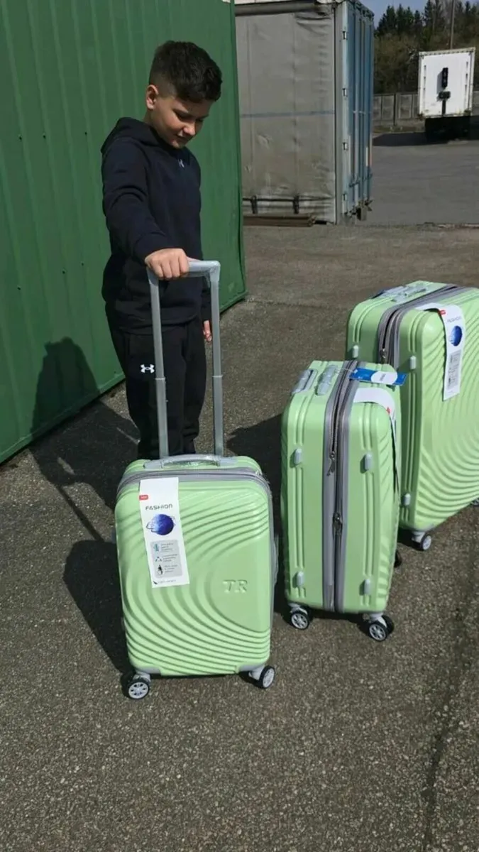 Suitcase, luggage, travel, brand new, 3-piece - Image 2