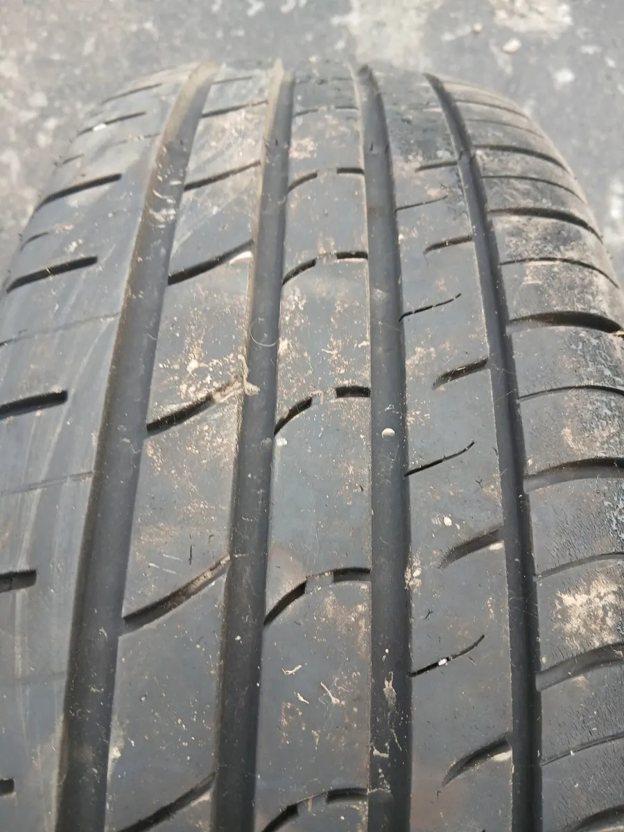 Hyundai Santa fe wheel - Image 3