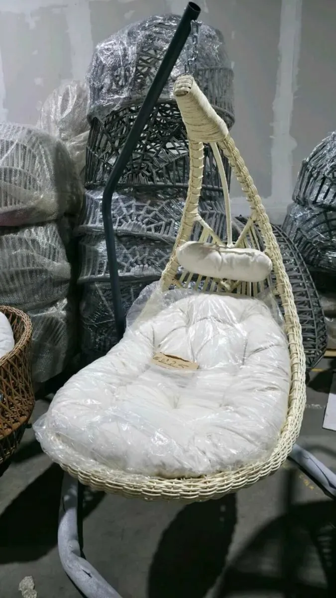 Rattan Garden swing chair moonchair brand new - Image 3