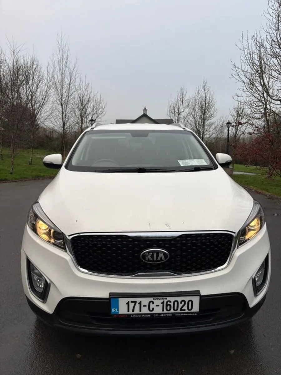 2017 Kia Sorento - Low Mileage - Image 2