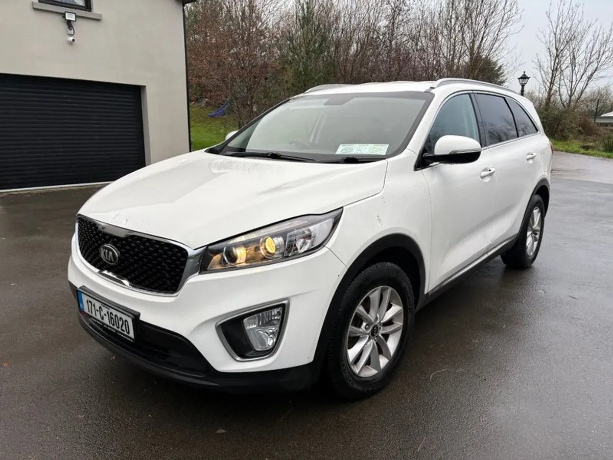 2017 Kia Sorento - Low Mileage - Image 3
