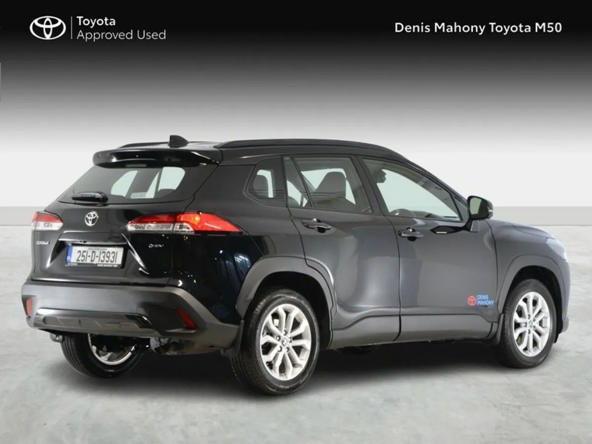 Toyota Corolla Cross Hybrid Luna - Image 2