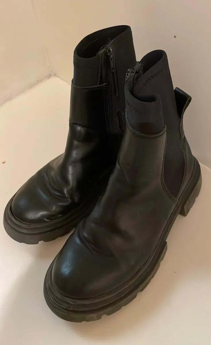 Zara Kids Black Ankle Boots: Size 32 / Size 13