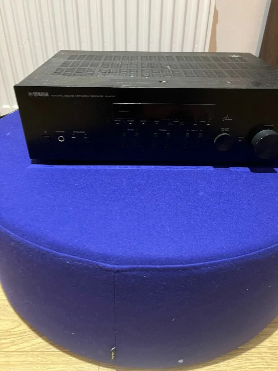 Yamaha R-N301 Network Receiver – Excellent Sound - Image 1
