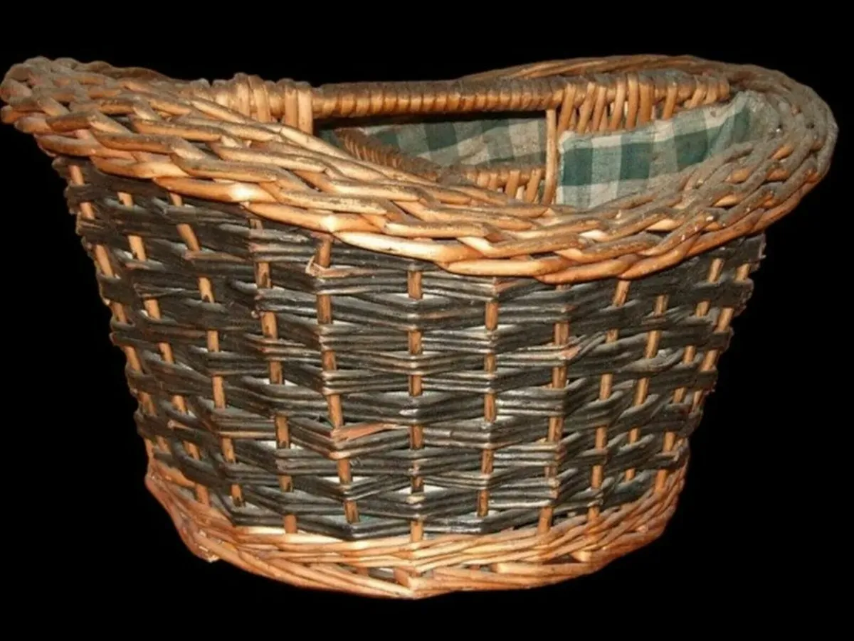 Vintage Wicker Wine Carrier - Image 2