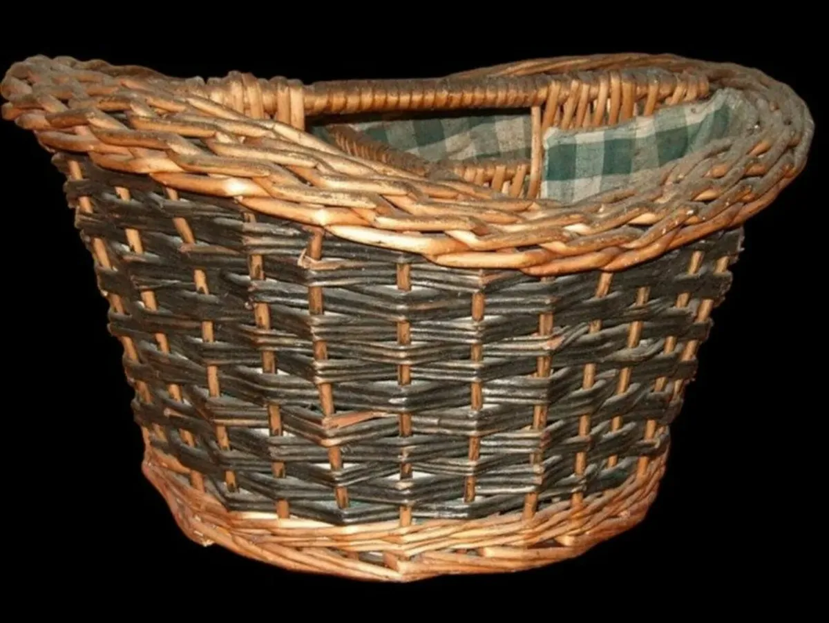 Vintage Wicker Wine Carrier - Image 3