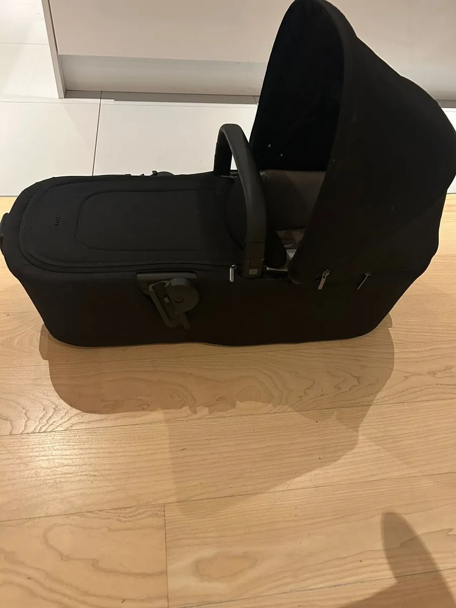 Joolz Plus Aer carrycot space black - Image 1