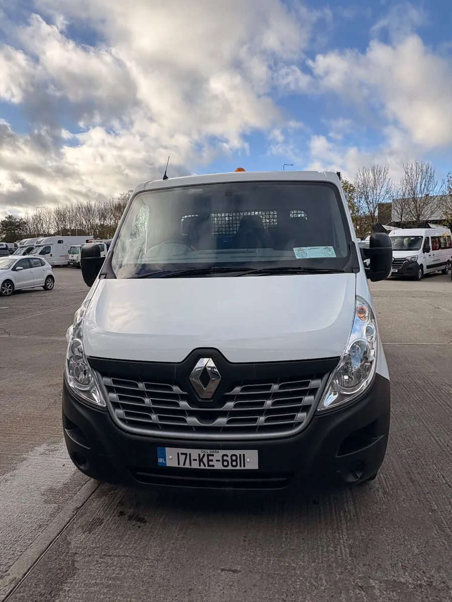 Renault Master 2017 - Image 1