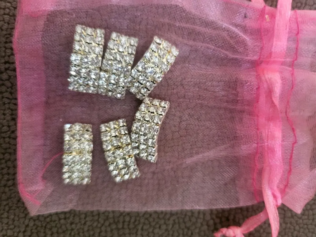 Irish dancing light shoe buckles