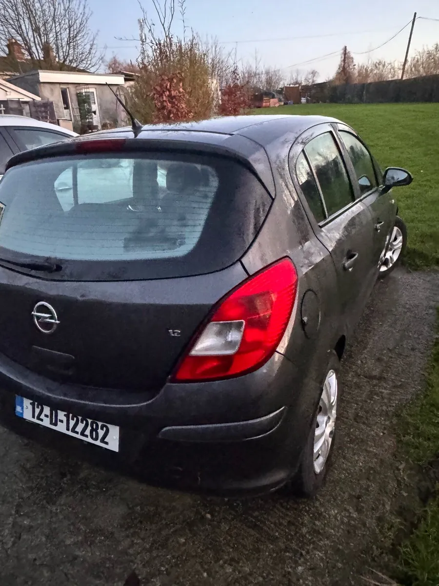 Opel Corsa D 1.2 - Image 2