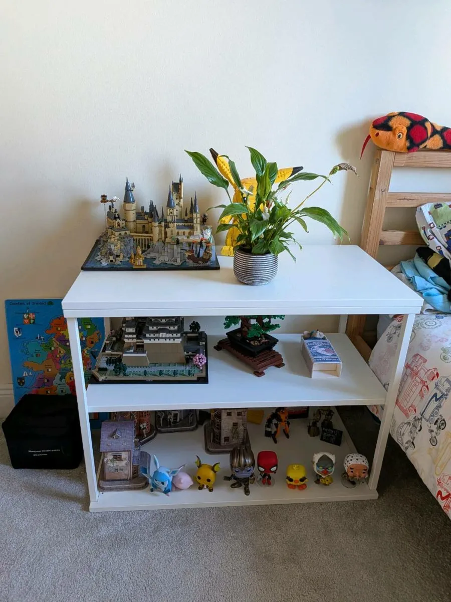 Set of 2 White shelving unit - Image 2