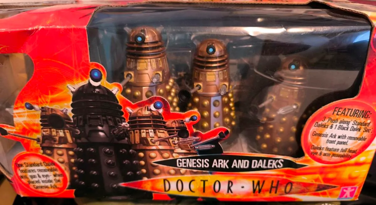 Dr Who and the Daleks set