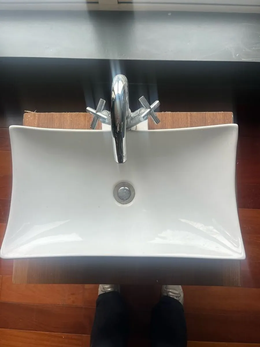 Bathroom vanity unit - Image 4