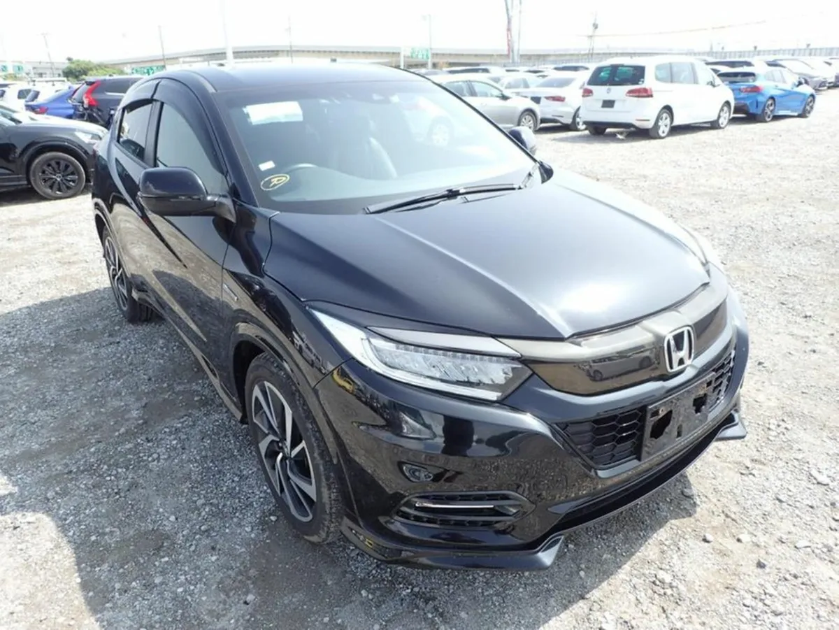 Honda Vezel RS SENSING - Image 1
