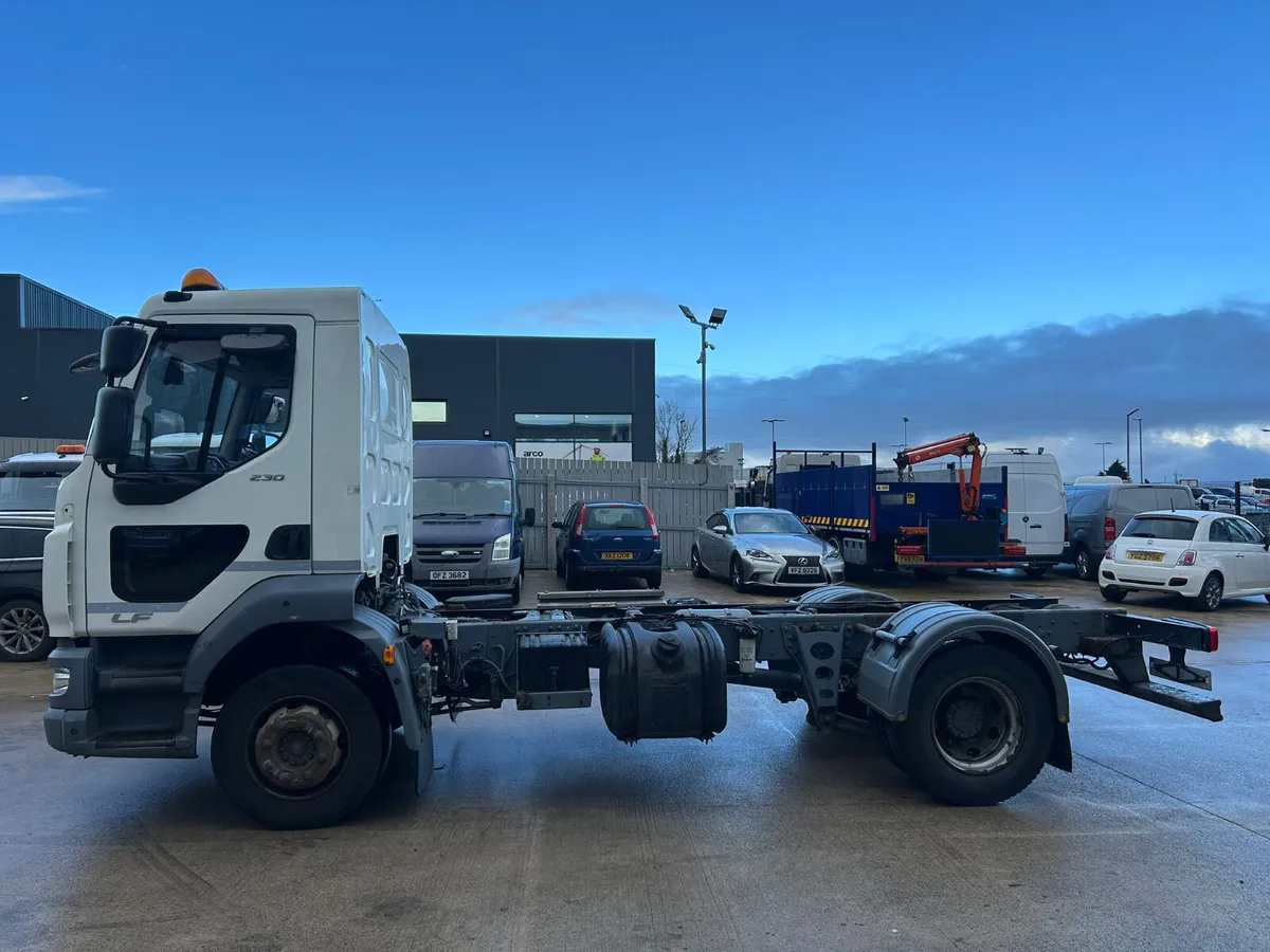 June 2018 DAF LF 55 230 14 Ton - Image 4