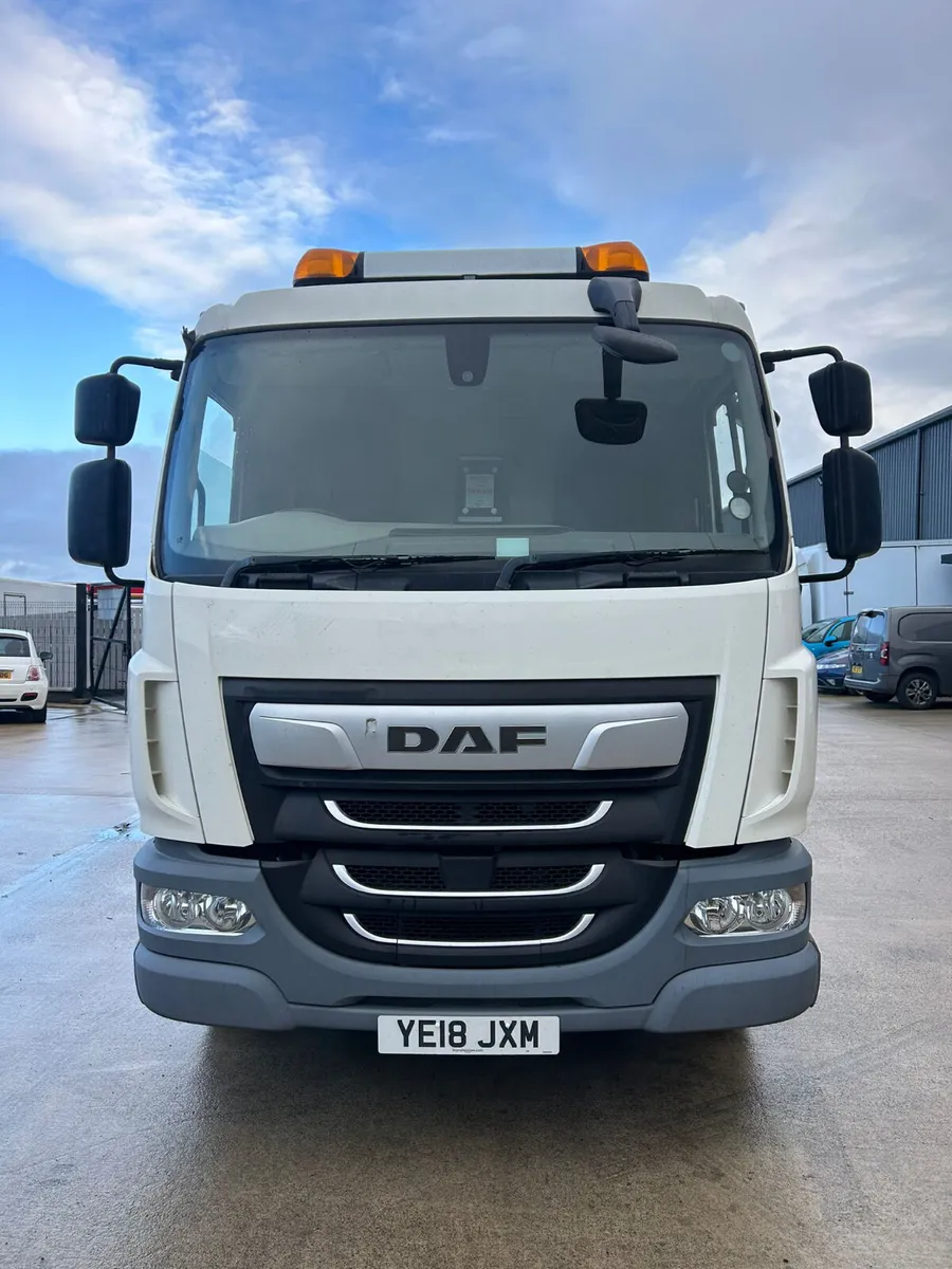 June 2018 DAF LF 55 230 14 Ton - Image 2