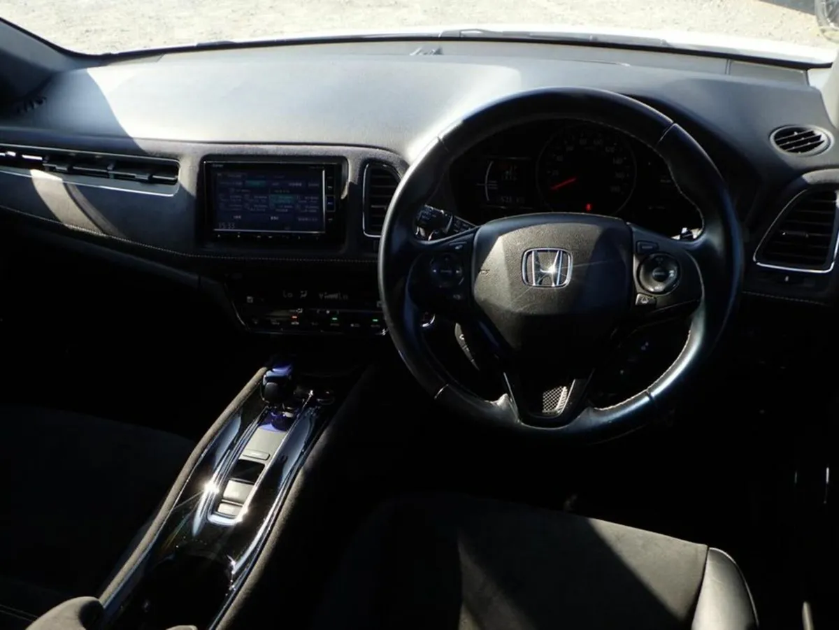 Honda Vezel RS Sensing - Image 3