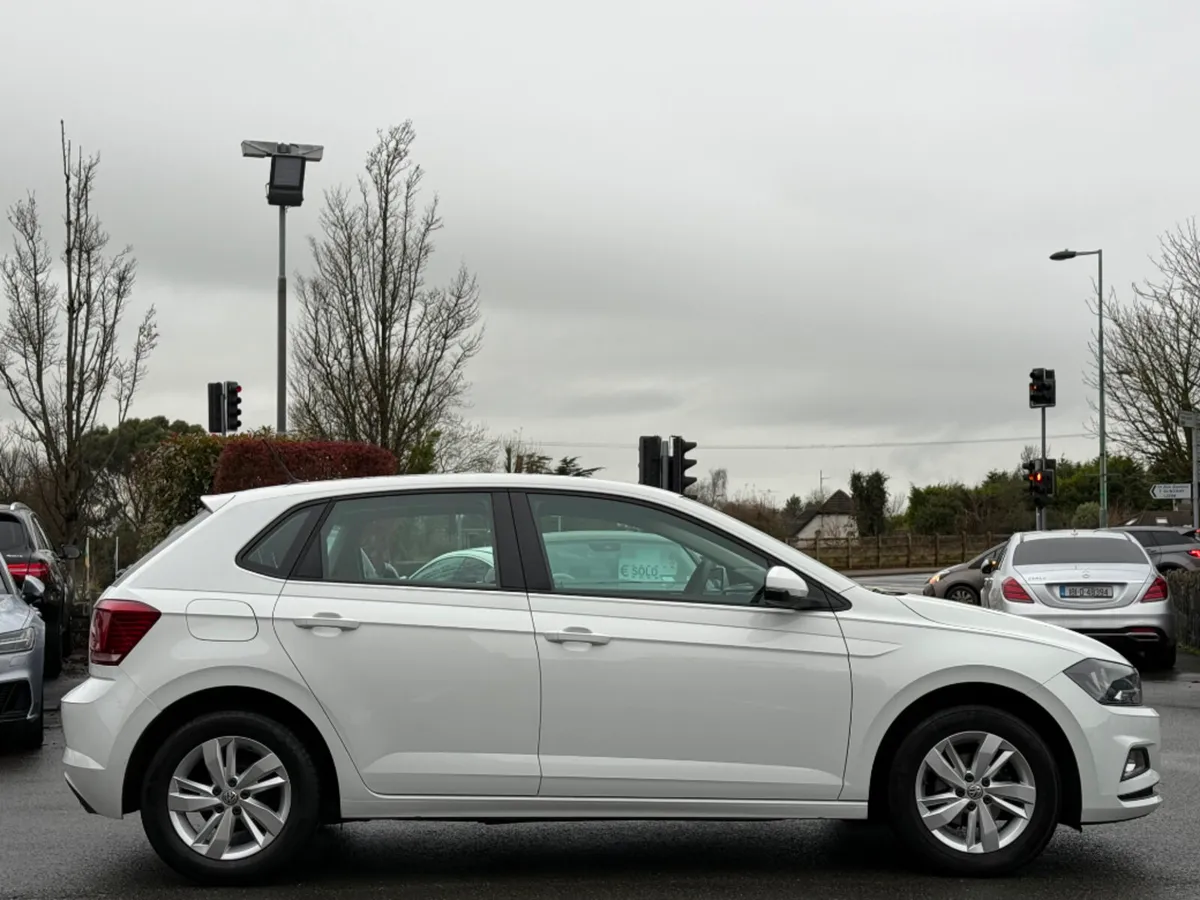 Volkswagen Polo TL 1.0 M5F 65HP 5DR - Image 4