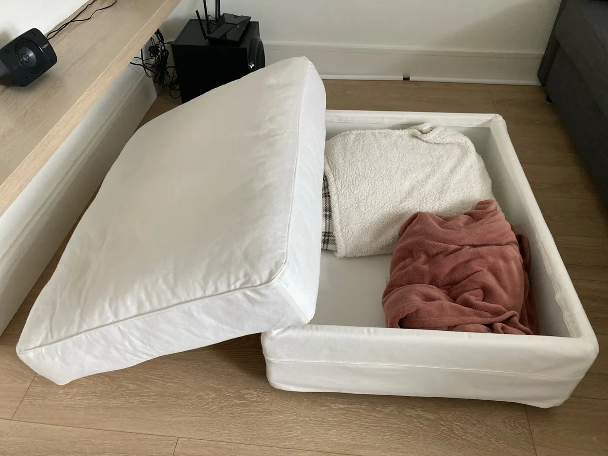 IKEA kivik footstool - Image 2