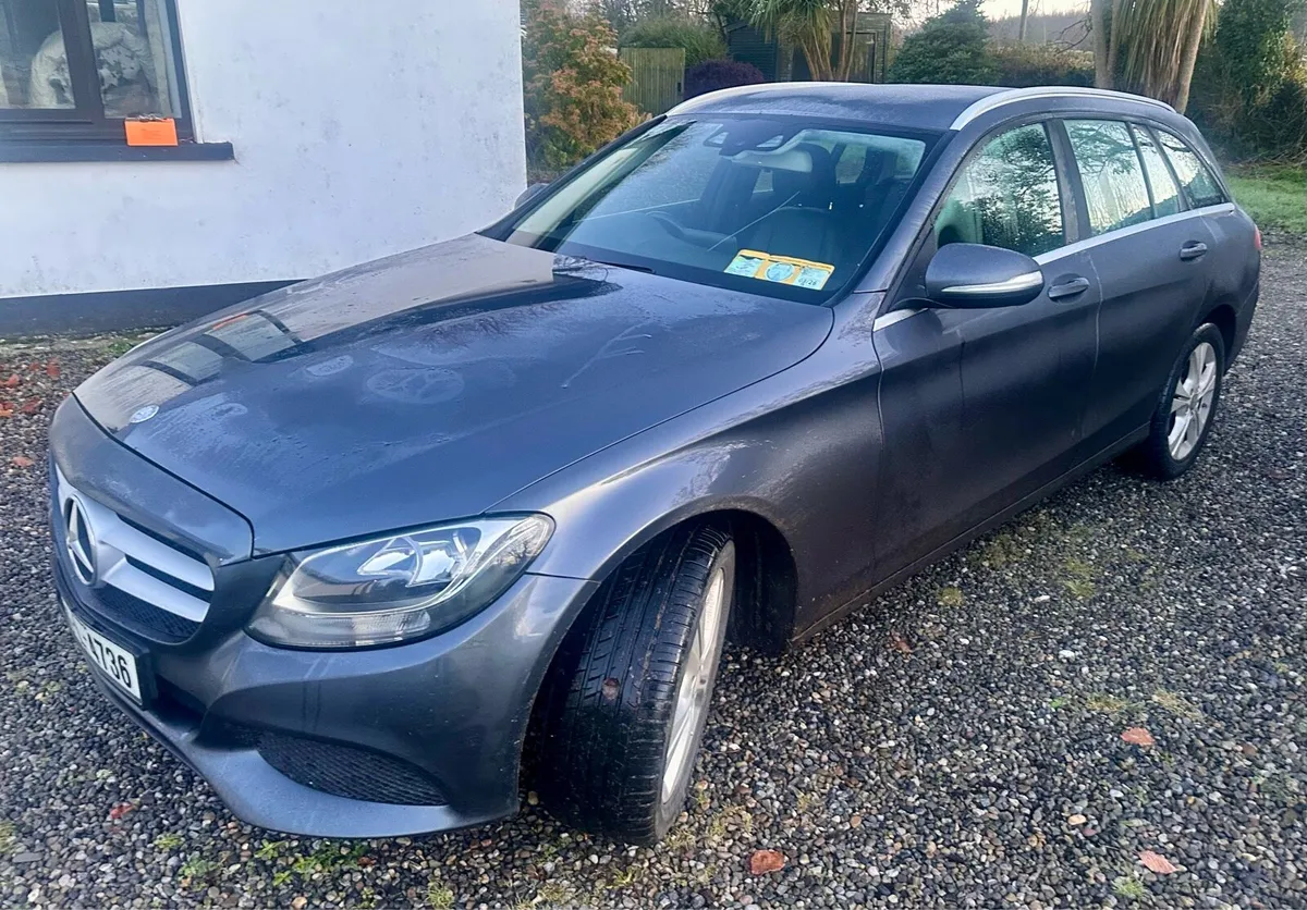 2015 Mercedes Benz Estate C220 - Image 2