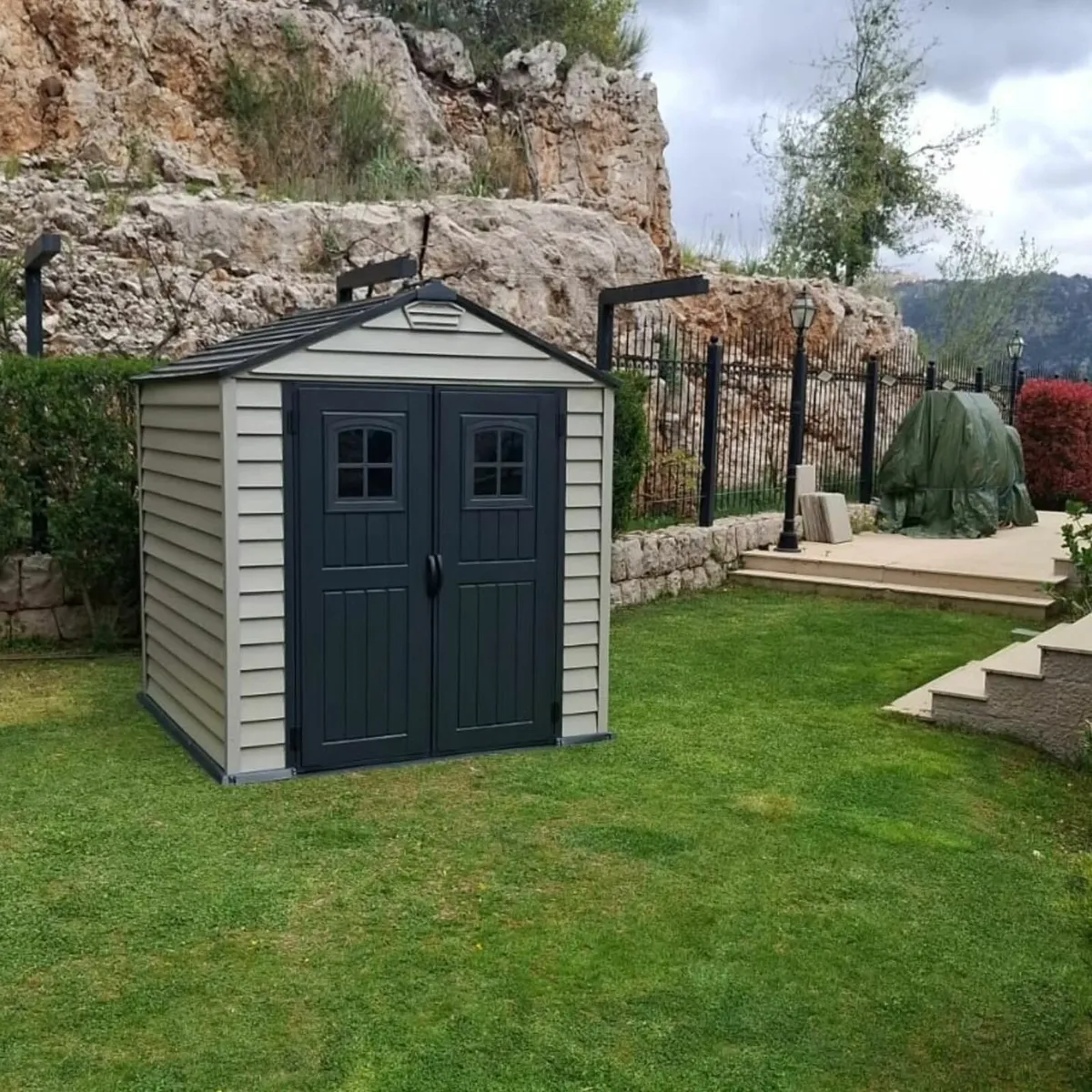 StoreMax 💪PLUS 7×7 Vinyl Garden Sheds - Image 3
