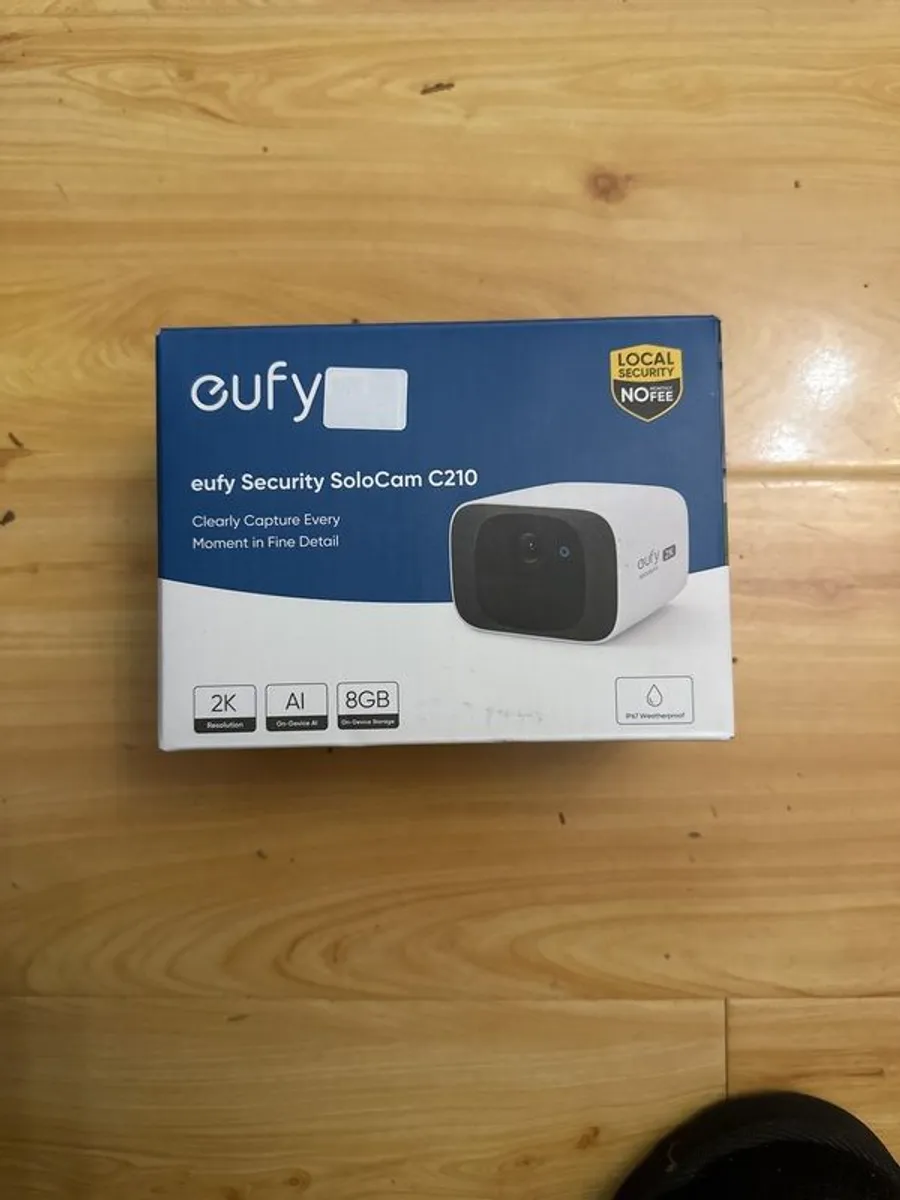 Eufy Security SoloCam C210 - Image 1