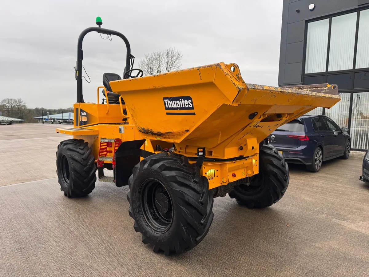 Thwaites mach 2260 6Ton Swivel - Image 3