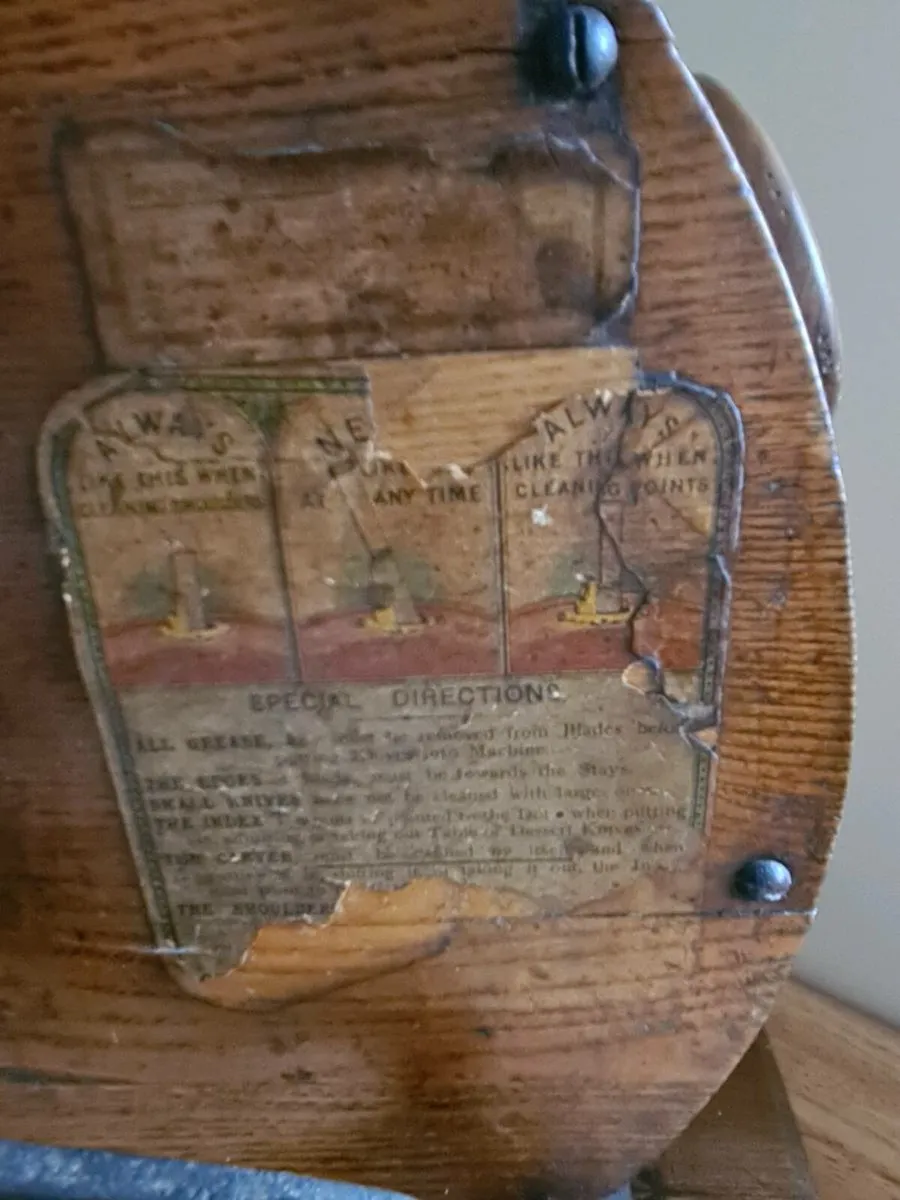 VICTORIAN KENT KNIFE POLISHER SHARPNER - Image 3