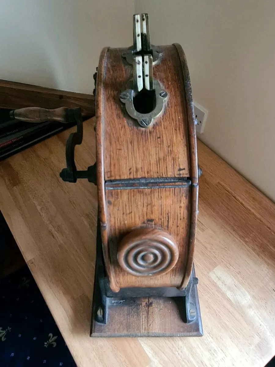 VICTORIAN KENT KNIFE POLISHER SHARPNER - Image 4