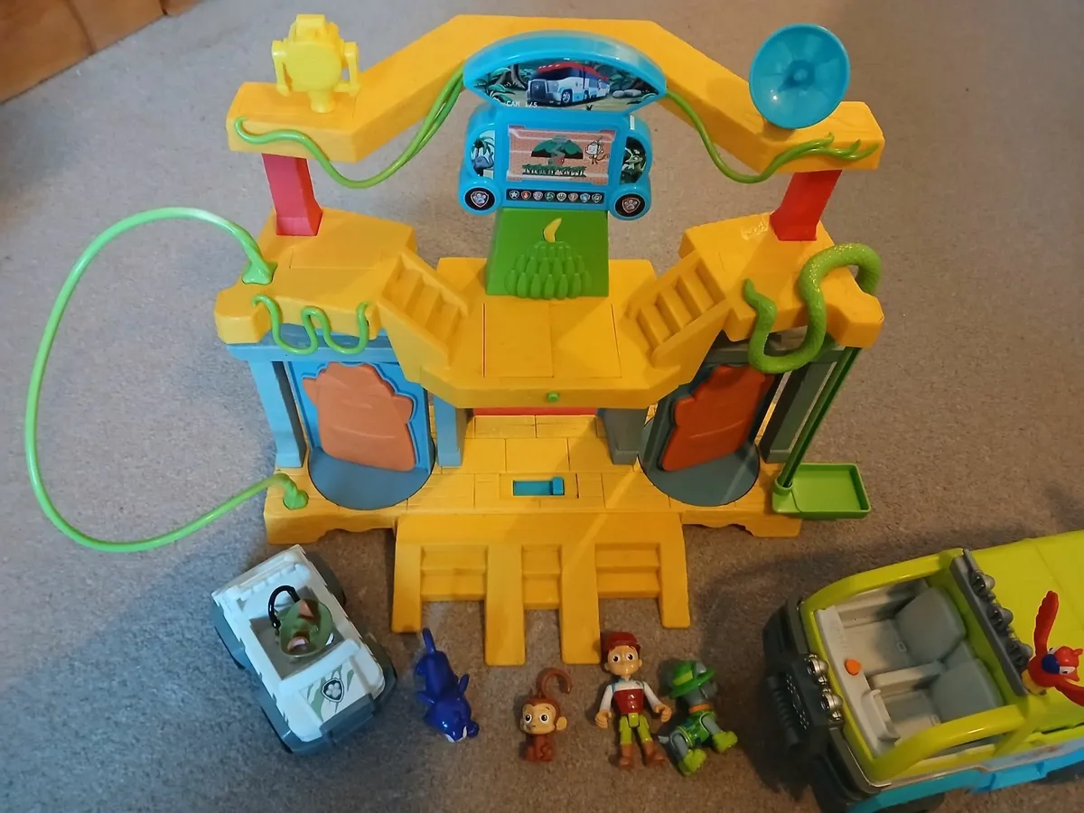 Paw patrol tracker monkey temple and jungle rescue - Image 3