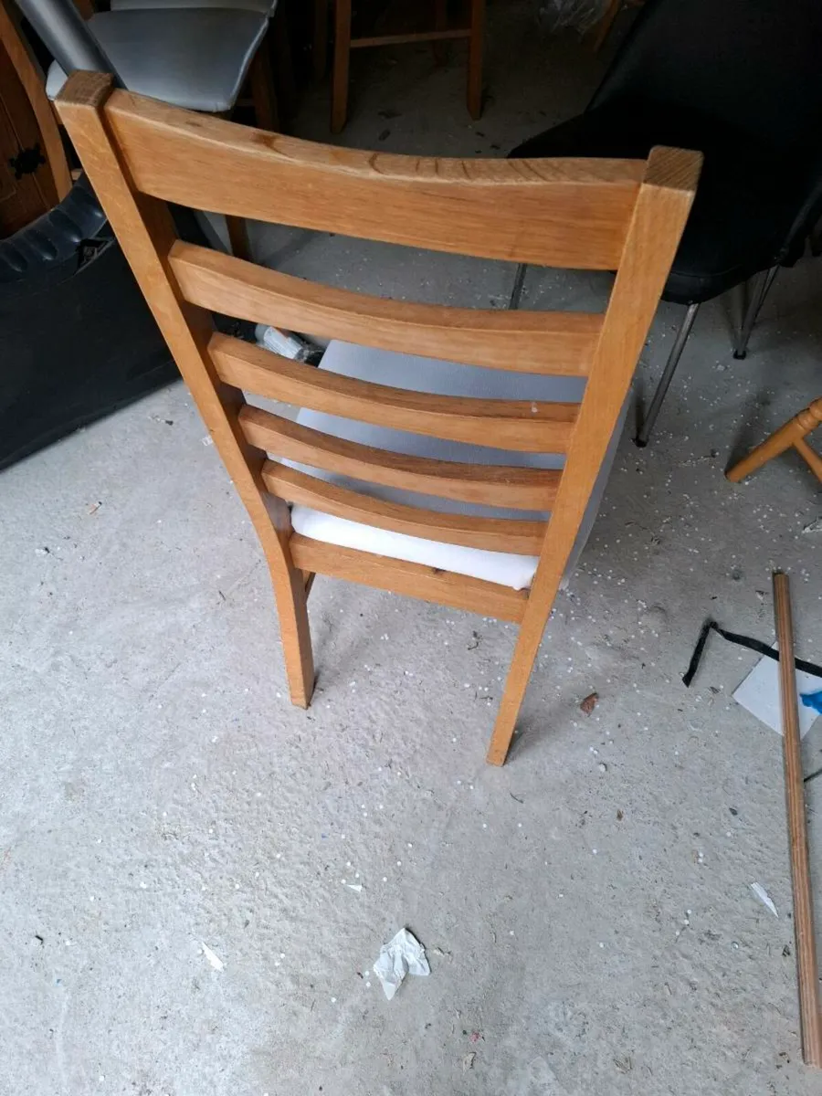 4 x solid oak dining chairs - Image 2