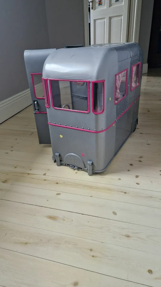 Our Generation Dolls Camper Van - Image 4