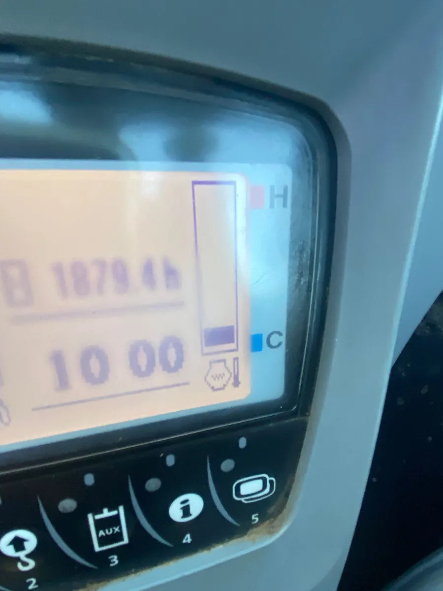 U36-4 Excavator 1800 hours, available soon. - Image 4